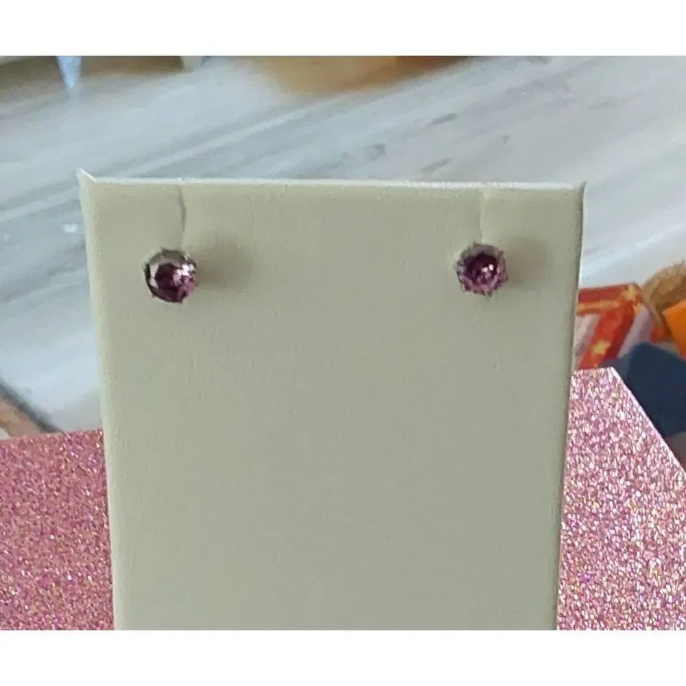 Pretty 1/2 Ct. Round Cut Lab Created Amethyst Gemstone Stud Earrings